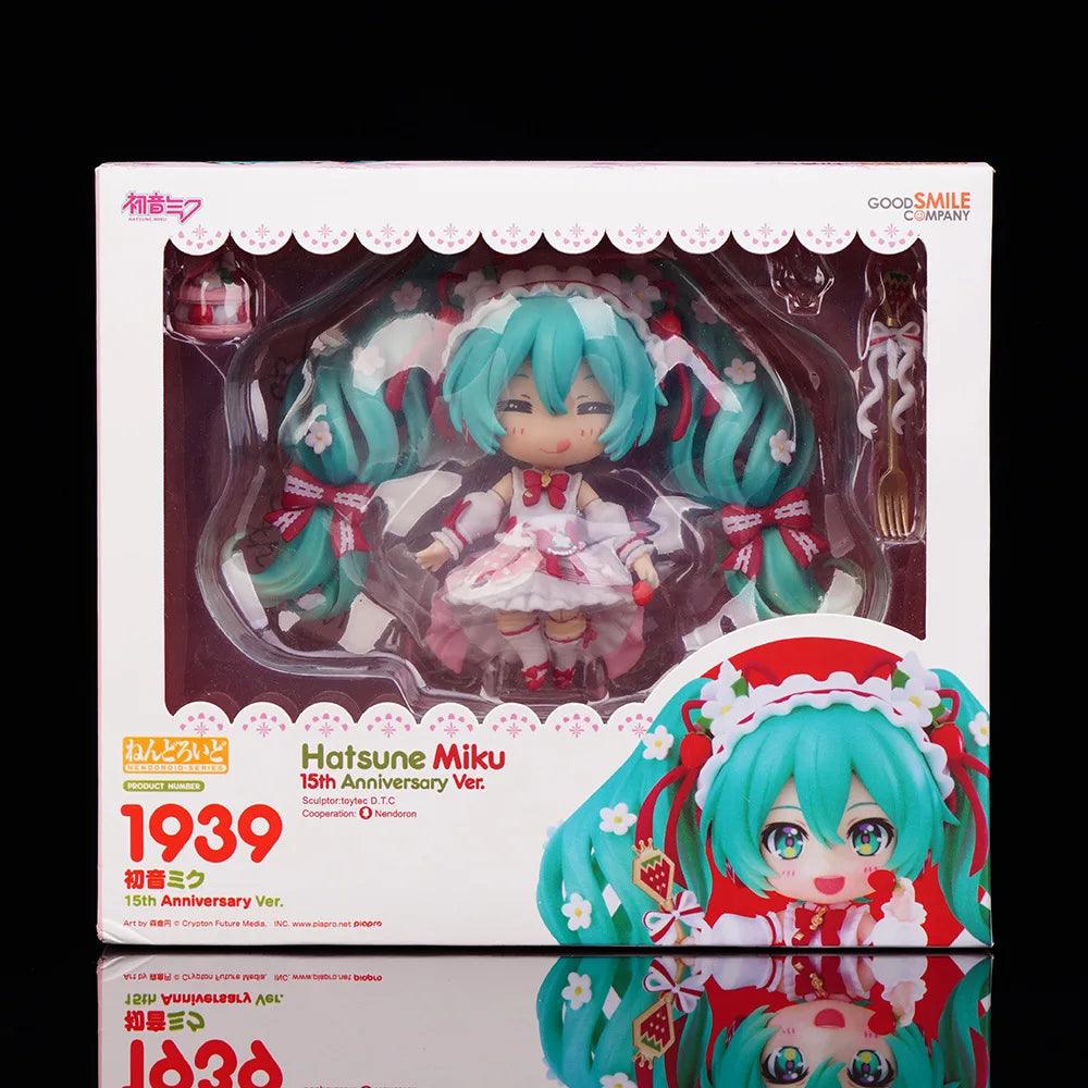 Official Hatsune Miku Figure 15th Anniversary 11cm - Anilovers